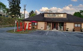 The Inn of The Dove Harrisburg Pa